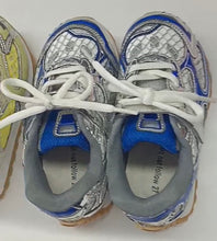 Load image into Gallery viewer, Children shoes blue
