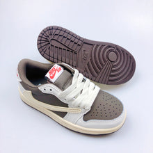 Load image into Gallery viewer, Children shoes
