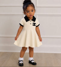 Load image into Gallery viewer, Children dress
