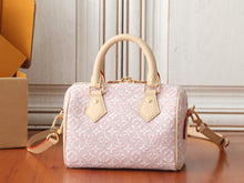 Load image into Gallery viewer, Mommy bag
