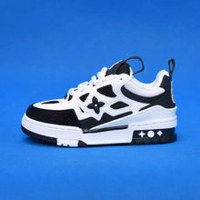 Load image into Gallery viewer, Children shoes
