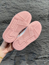 Load image into Gallery viewer, Children shoes
