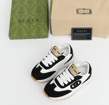 Load image into Gallery viewer, Children shoes
