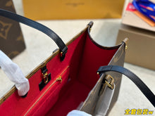 Load image into Gallery viewer, Mommy bag
