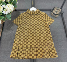 Load image into Gallery viewer, Children dress
