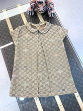 Load image into Gallery viewer, Children dress

