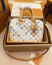 Load image into Gallery viewer, Mommy bag
