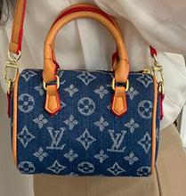 Load image into Gallery viewer, Kids bag 24months - 12 years old
