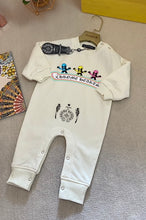 Load image into Gallery viewer, Baby outfit
