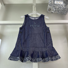 Load image into Gallery viewer, Children dress
