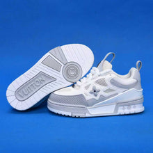 Load image into Gallery viewer, Children shoes
