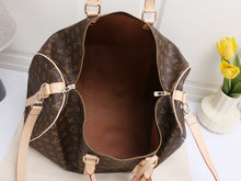 Load image into Gallery viewer, Mommy Travel bag
