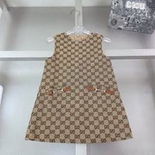 Load image into Gallery viewer, Children dress
