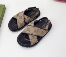 Load image into Gallery viewer, Children sandals
