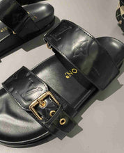 Load image into Gallery viewer, Mommy sandals

