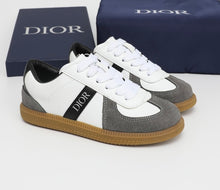 Load image into Gallery viewer, Children shoes
