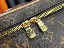 Load image into Gallery viewer, Mommy bag
