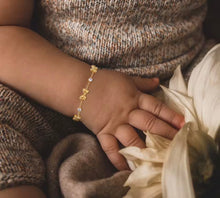Load image into Gallery viewer, Little girls bracelet
