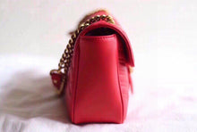 Load image into Gallery viewer, Mommy red bag
