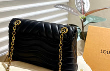 Load image into Gallery viewer, Mommy bag black
