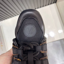 Load image into Gallery viewer, Mommy shoes
