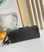 Load image into Gallery viewer, Mommy bag
