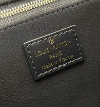 Load image into Gallery viewer, Mommy bag
