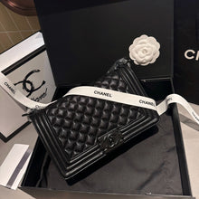 Load image into Gallery viewer, Mommy bag
