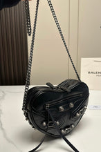 Load image into Gallery viewer, Mommy bag
