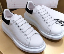 Load image into Gallery viewer, Mommy shoe
