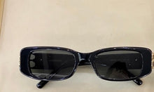 Load image into Gallery viewer, Mommy Sunglasses

