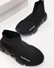 Load image into Gallery viewer, Children Black shoes
