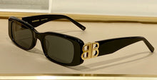 Load image into Gallery viewer, Mommy Sunglasses
