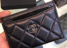 Load image into Gallery viewer, Mommy
