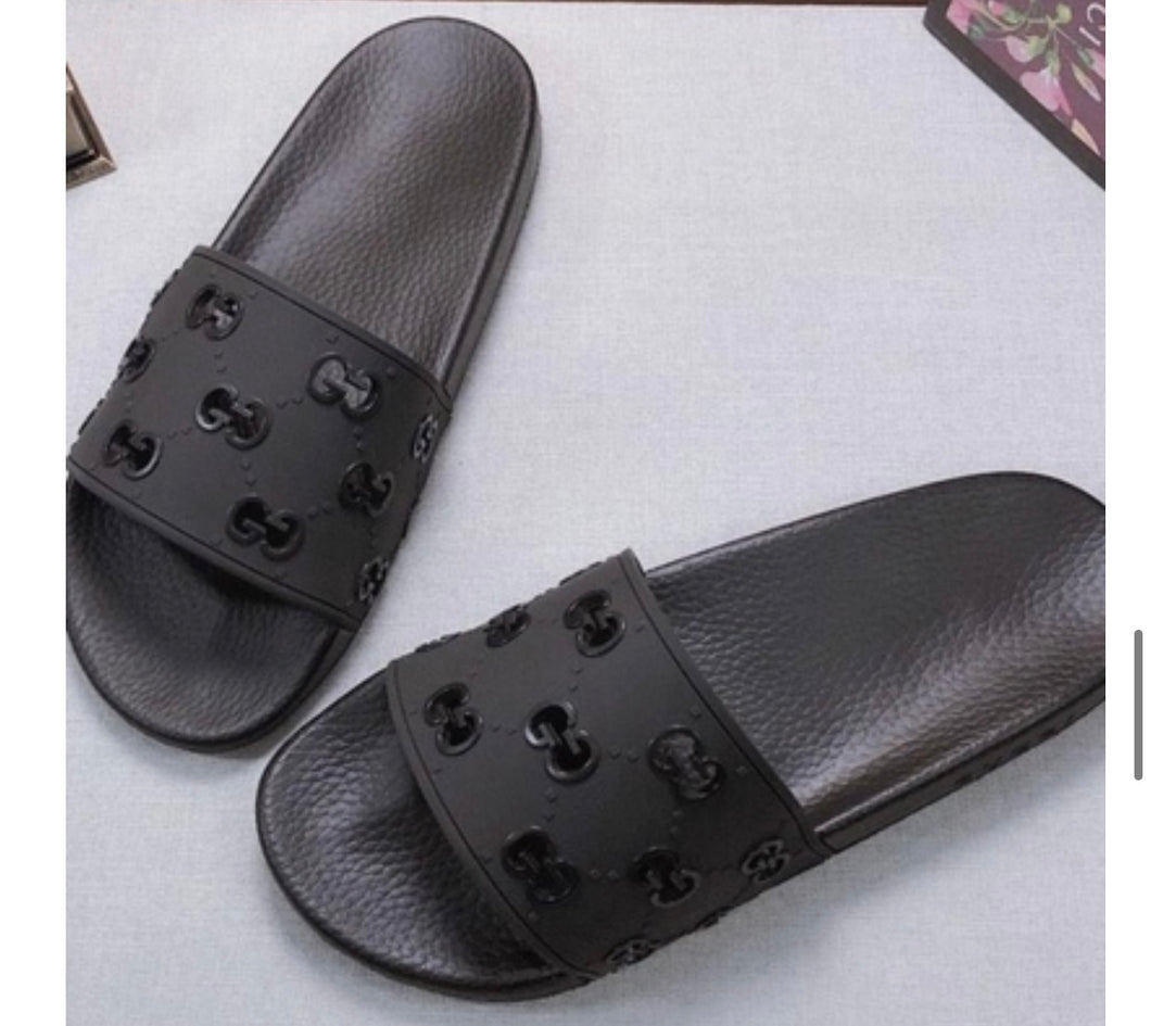 Mommy sandal