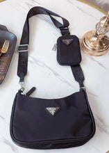 Load image into Gallery viewer, Mommy black bag
