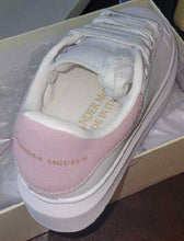 Load image into Gallery viewer, Pink white kid shoe
