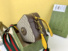 Load image into Gallery viewer, Mommy bag
