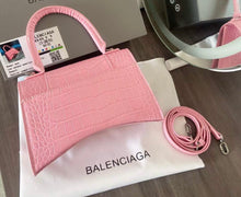 Load image into Gallery viewer, Mommy Bag
