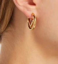 Load image into Gallery viewer, Mommy earrings
