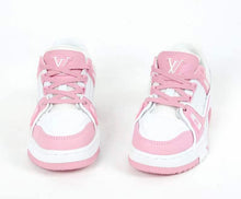 Load image into Gallery viewer, Children shoes
