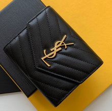 Load image into Gallery viewer, Mommy wallet
